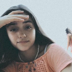 Meet your Posher, Abigail